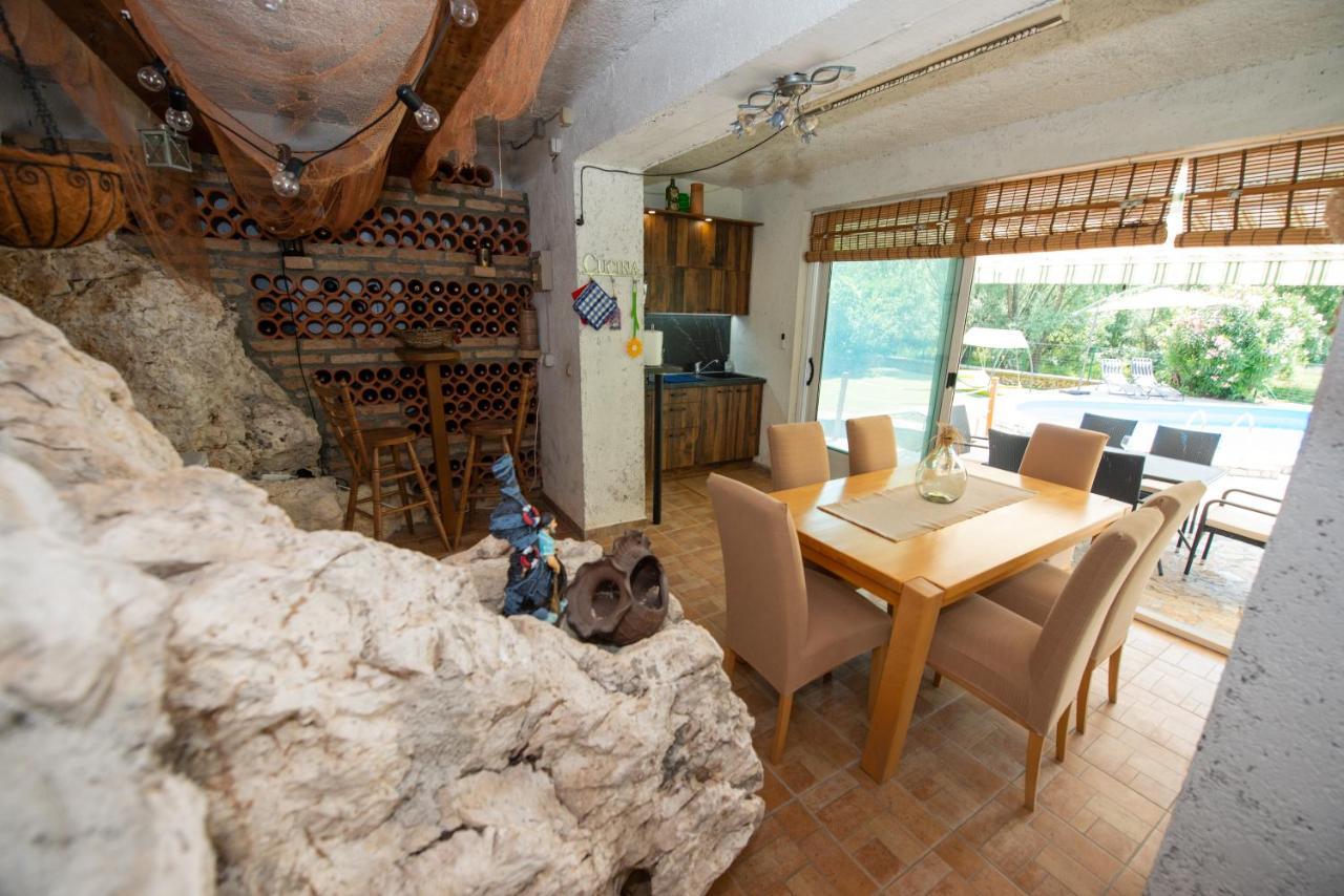 Villa Kosor Spring Blagaj Exteriör bild